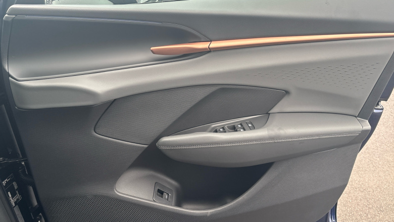 CUPRA Terramar 1.5 eTSI 150 V2 5dr DSG Petrol Hatchback